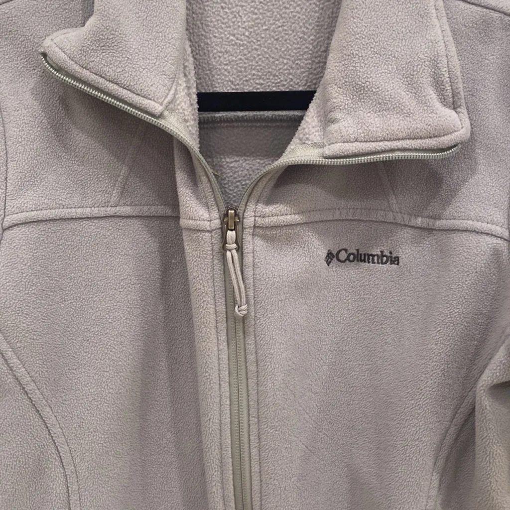 Women’s Columbia jacket - Image 2