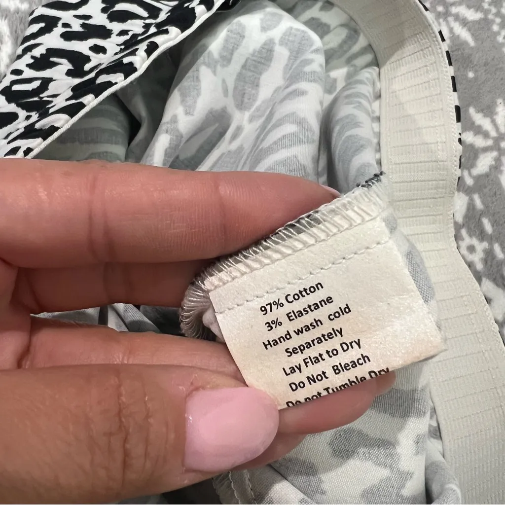 New Sara Campbell Sheri Black/White Leopard Pant w/Ruffle Hem Size Small Black - Image 4