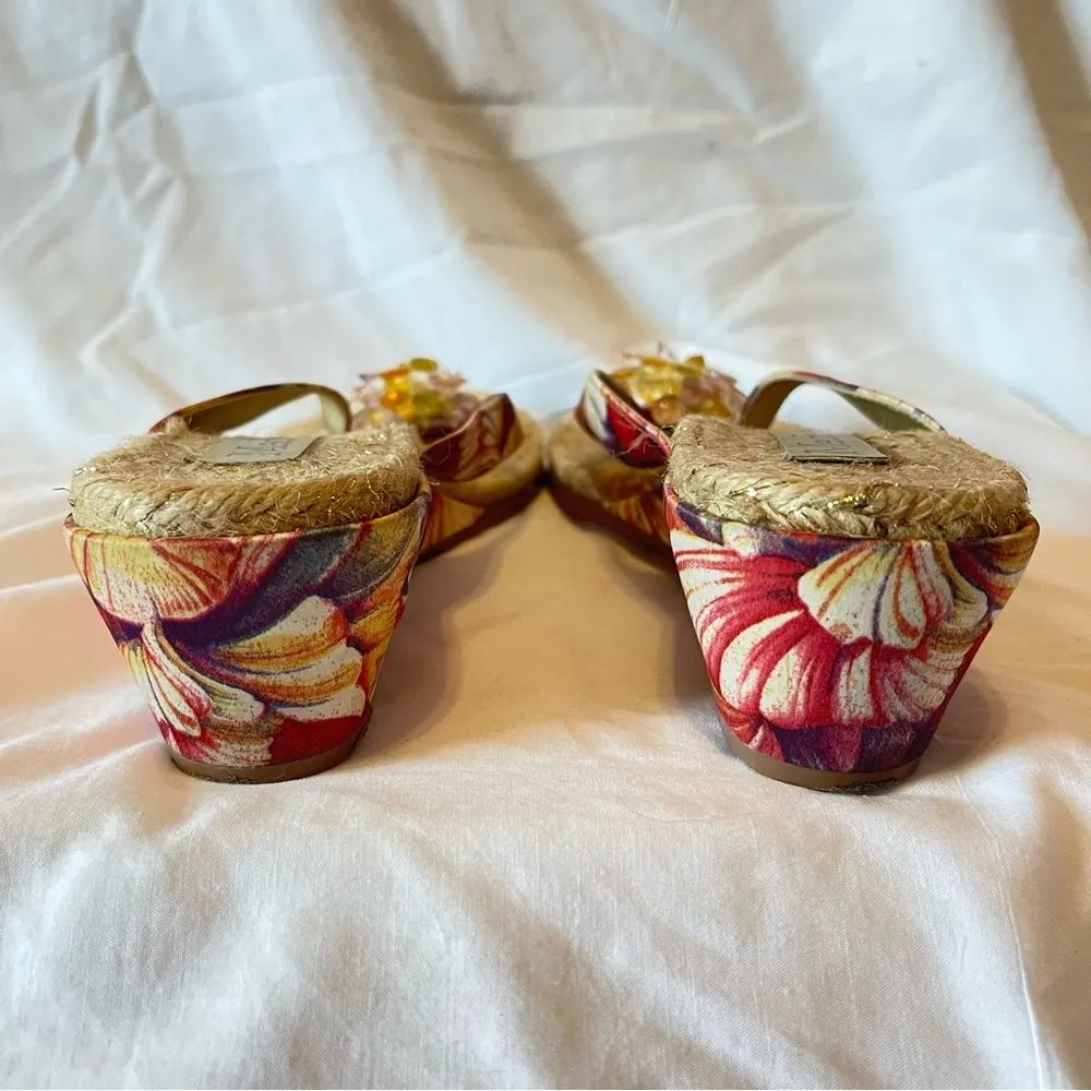 MADELINE Floral Flip - Image 3