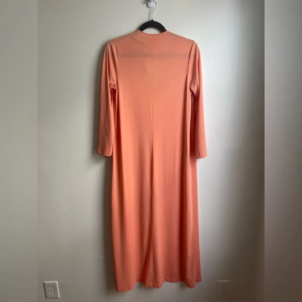 Vintage Peach Long Sleeve Maxi 19Nylon Dressing Night Gown w Embroidery Medium - Image 4