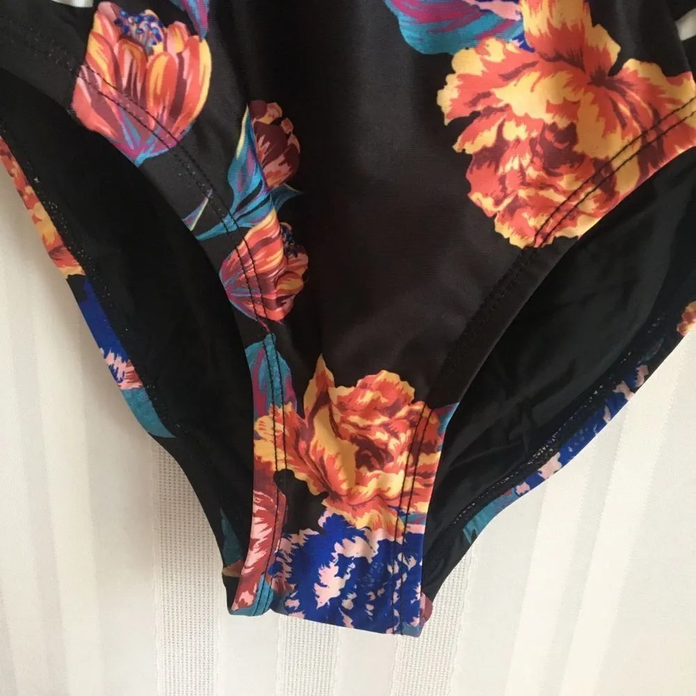 ModCloth Harper One-Piece Floral Swimsuit Black - Image 3