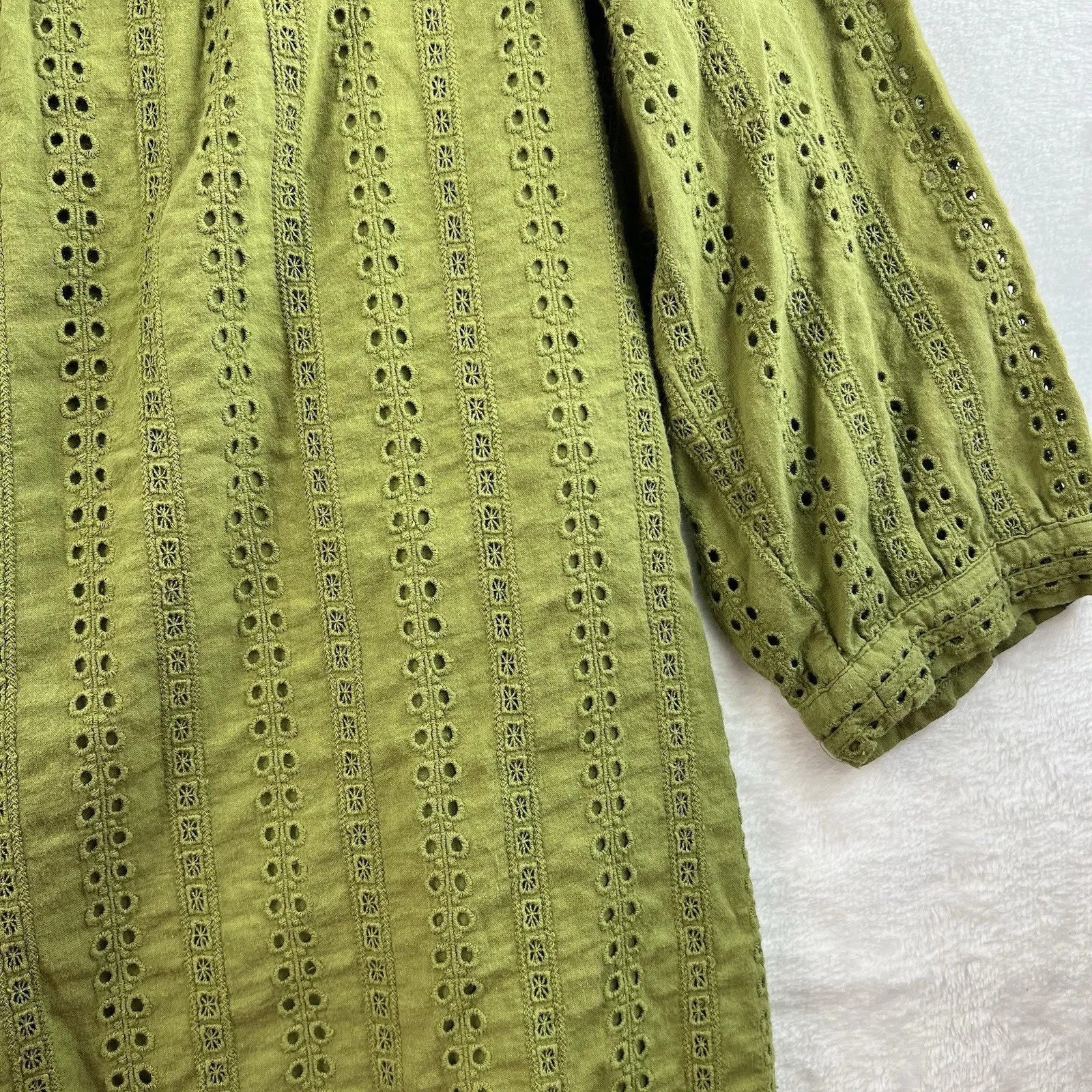 Charter Club Woman Plus 16W Blouse Green Eyelet Boho Peasant Keyhole 3/4 Sleeve - Image 4