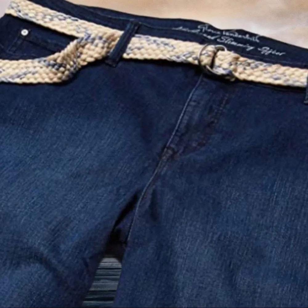 Nwt Gloria Vanderbilt cropped blue jean shorts! - Image 4