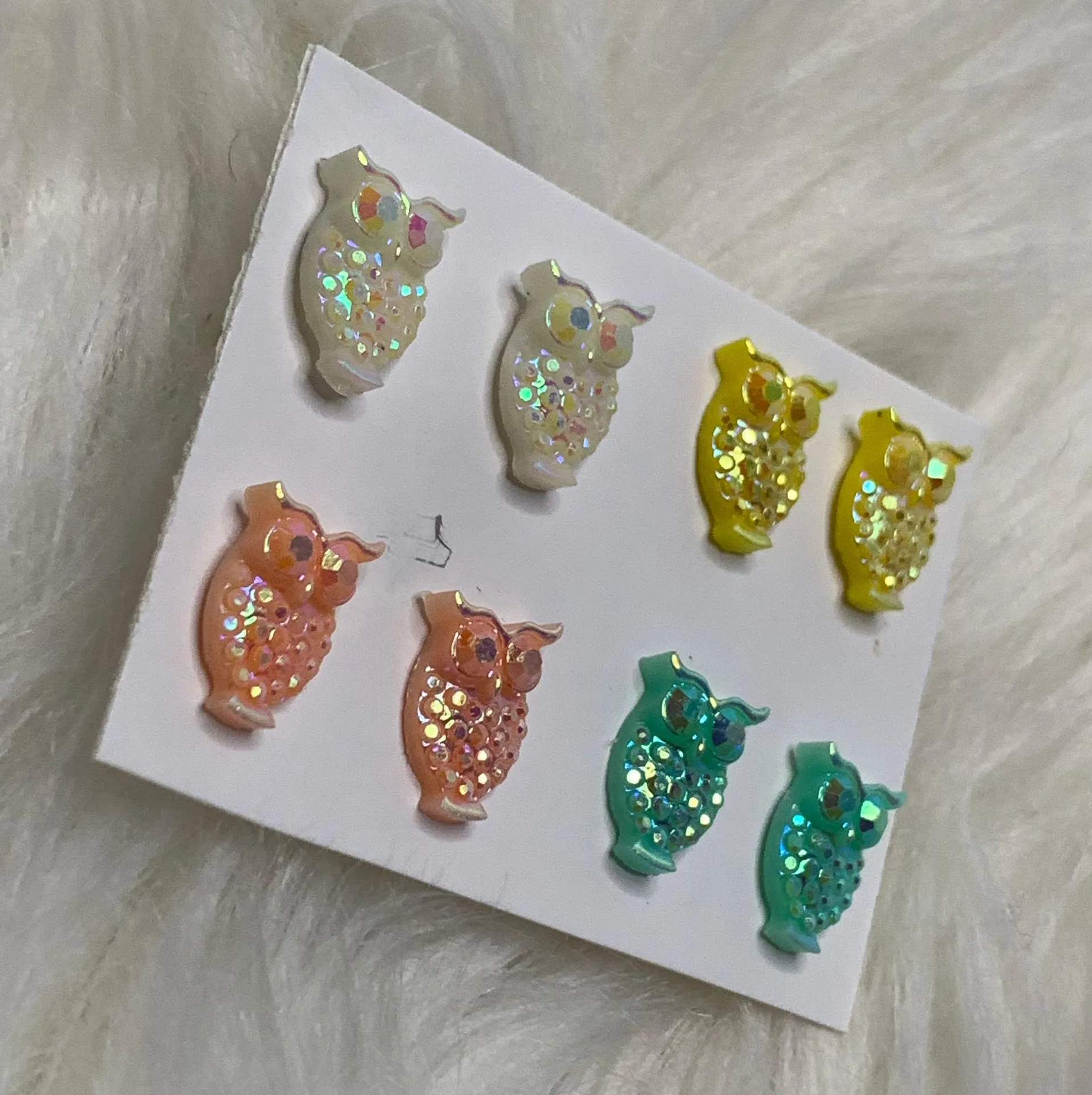 NWOT 4 Iridescent Owl Stud Earrings Multiple - Image 4