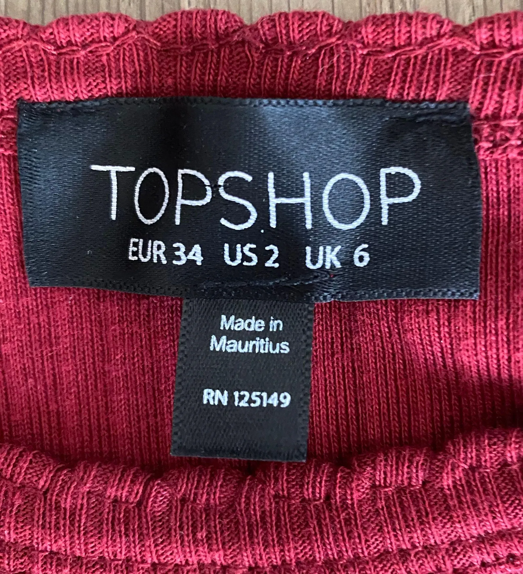 Topshop Red Long Sleeve Crop Top - Image 4