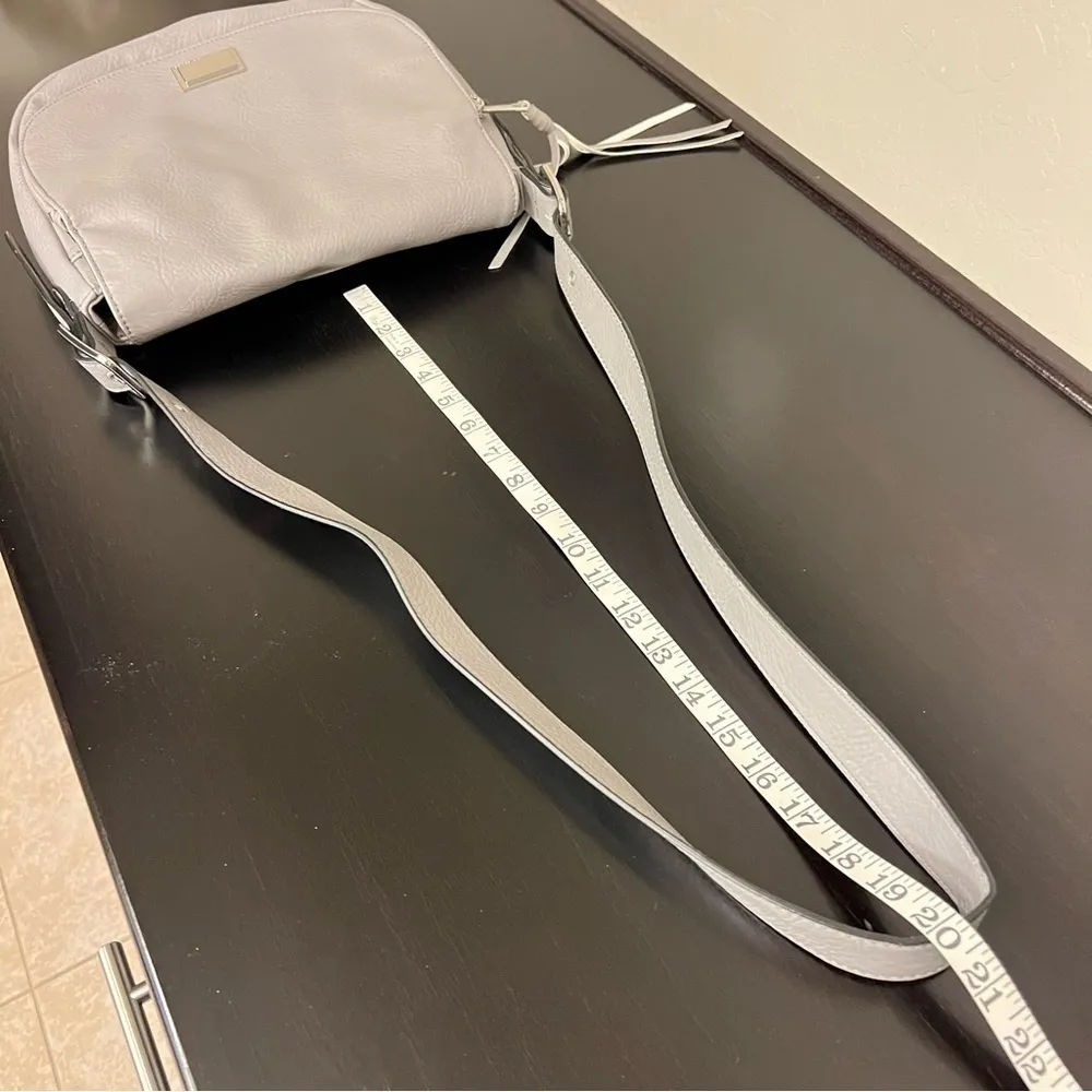 Juicy Couture Rosa vegan leather saddle bag/Crossbody adjustable strap10”x11” - Image 15