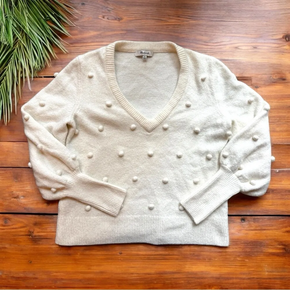 MADEWELL Bobble Dashwood V-Neck Sweater in Coziest Yarn - XS - Vanilla Girl Core - Image 3