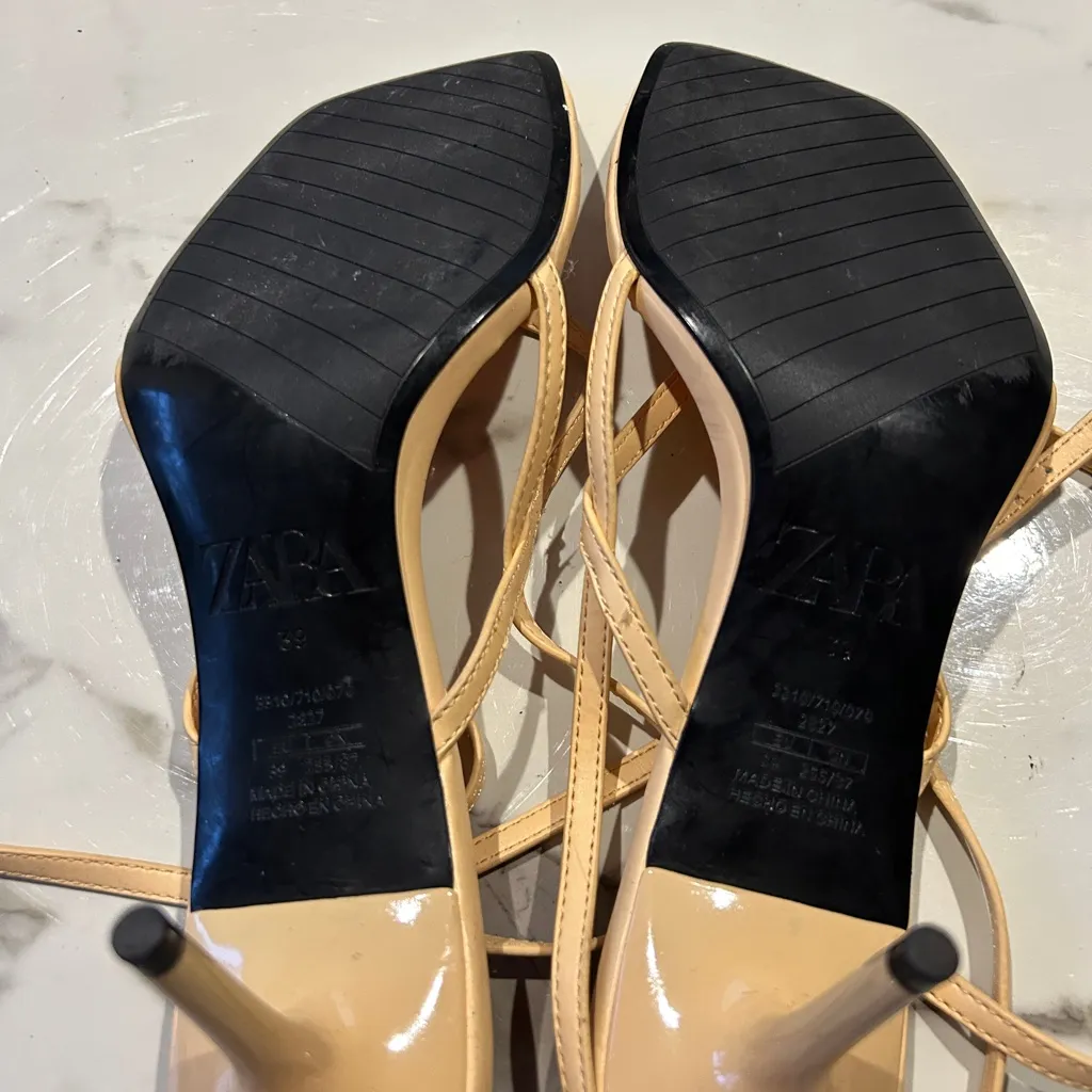 Zara Women's Cream Strappy Sandals - Image 3