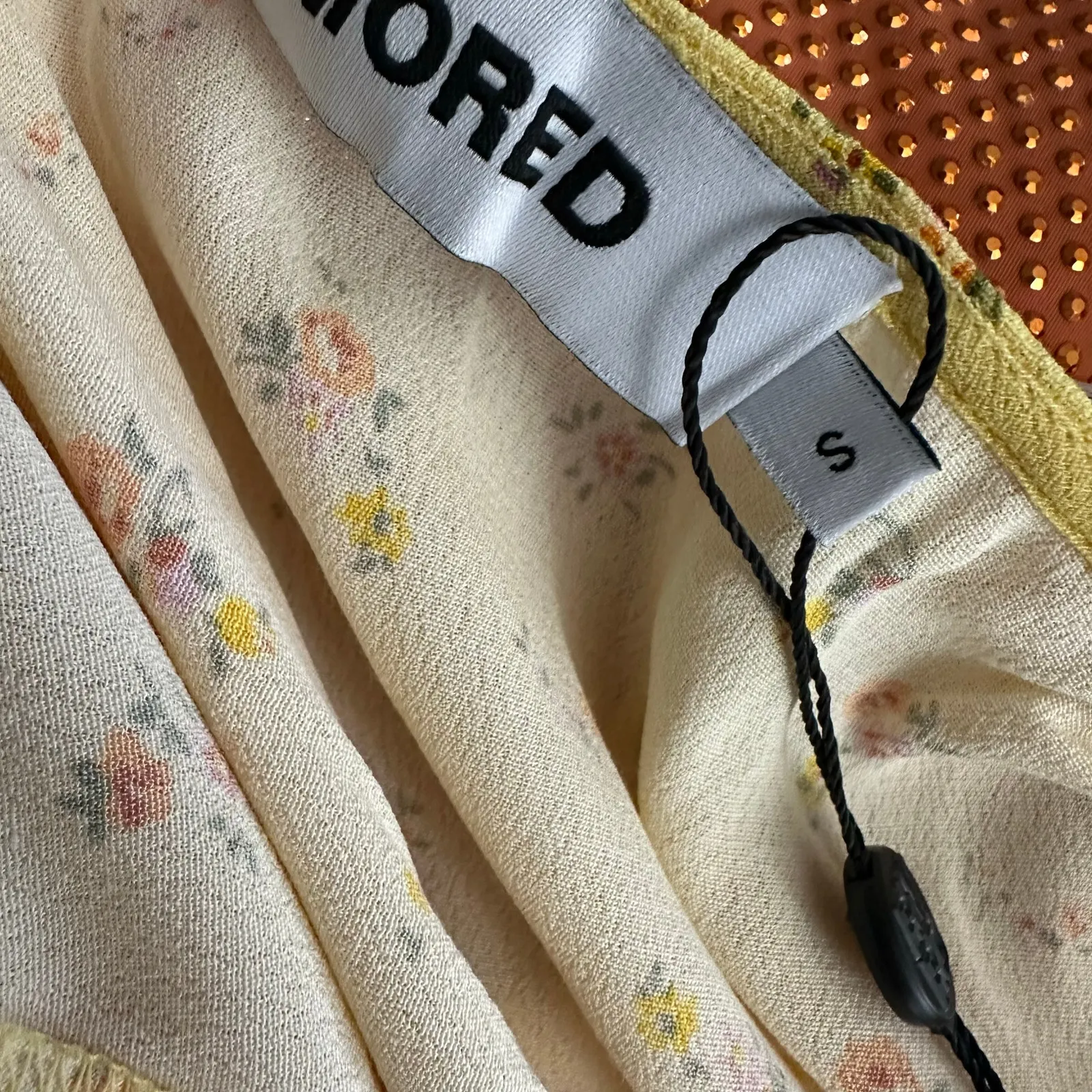 Rumored Sirena Yellow Floral Halter Midi Wrap Dress Windswept Small - Image 6