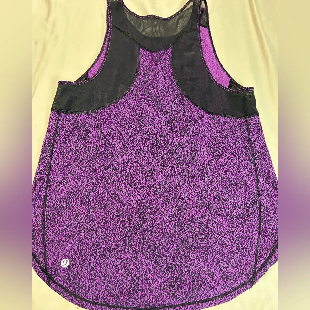 Lululemon Sculpt Tank II Top M Circuit Aurora Black Purple Mesh Sleeveless Yoga - Image 2