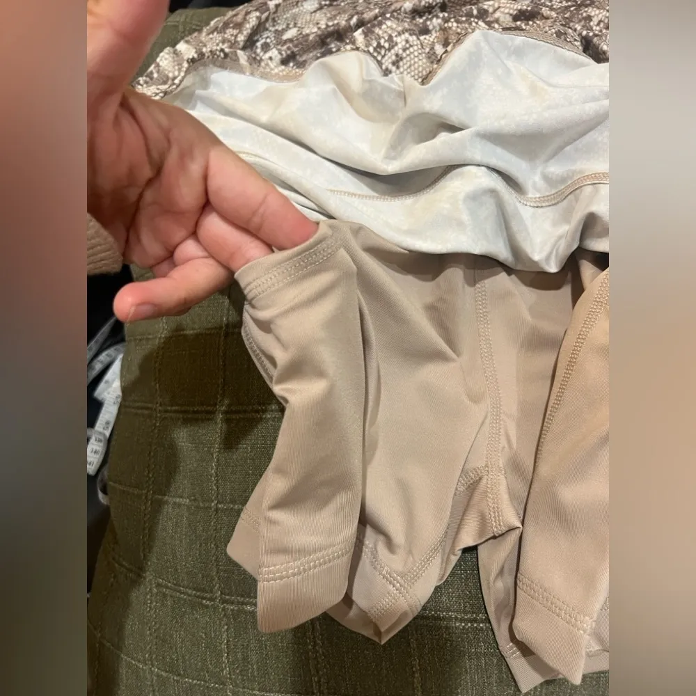 ID Ideology Women's Snake Tiered-Flounce skirt short under size XS - Image 12