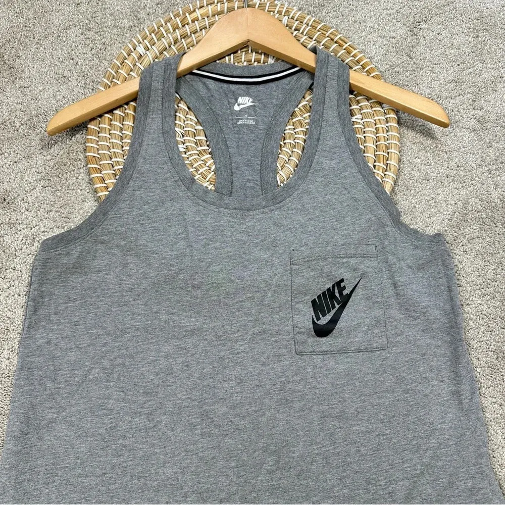 Nike Women's Racerback Signal Tank Top Sleeveless Grey Pocket Nike Logo Size L - Image 4