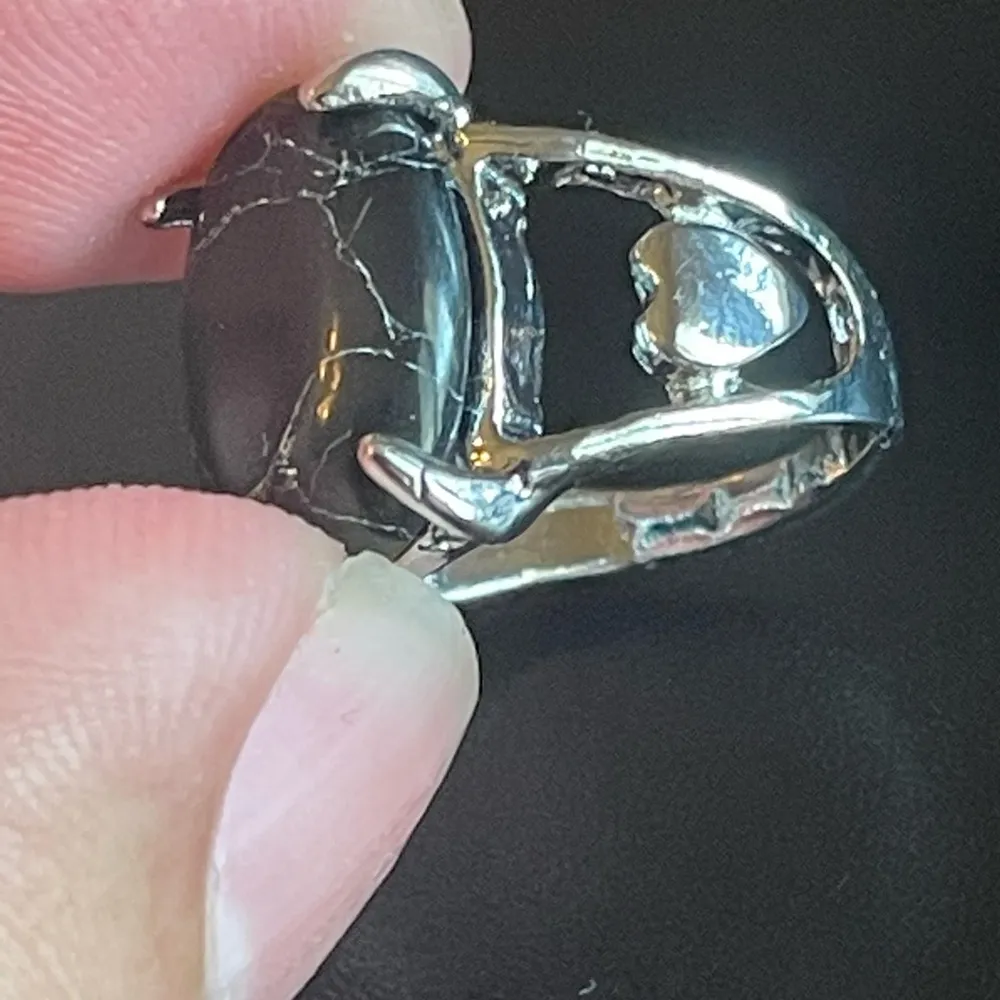Black onyx silver plated ring size 4.75 - Image 8