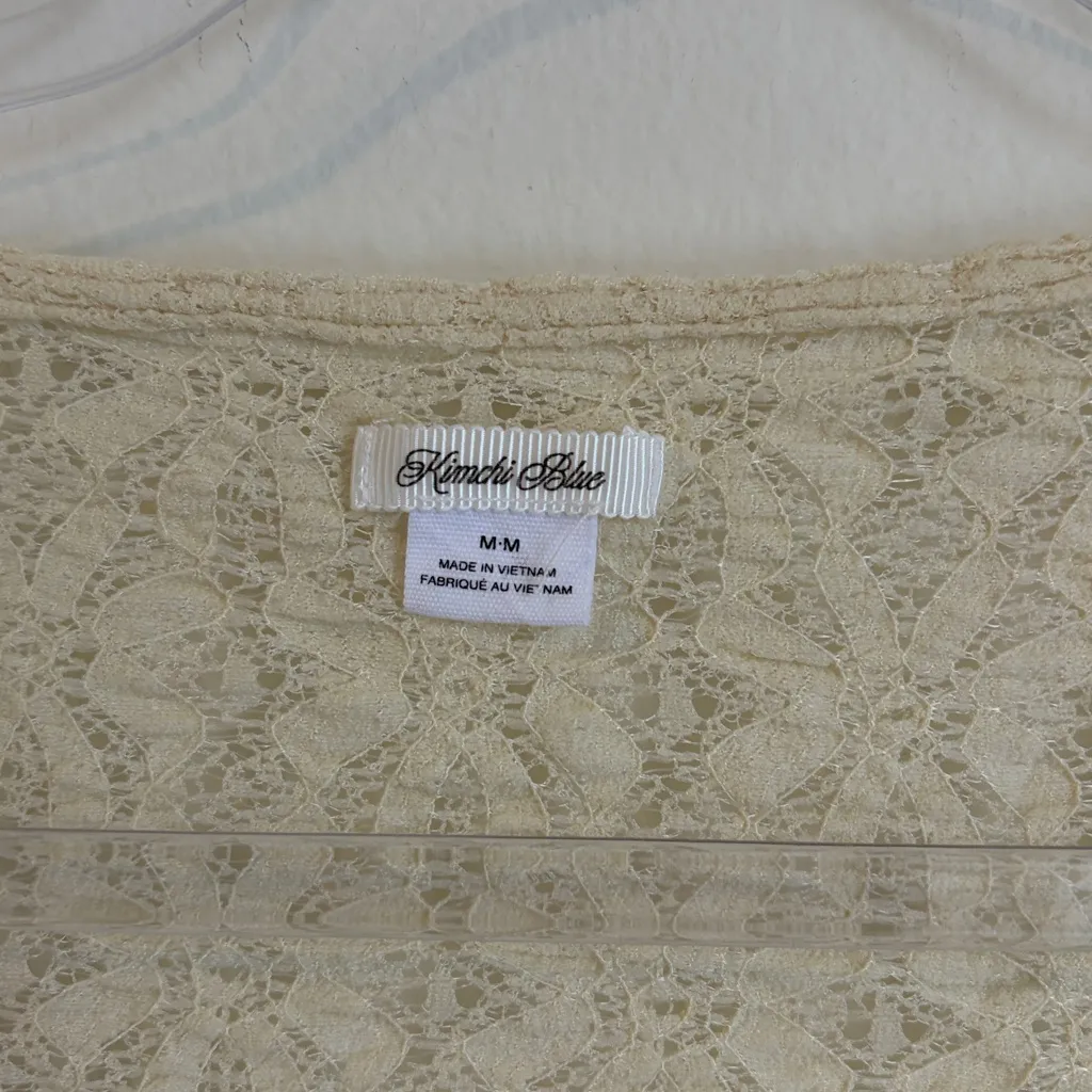 UO Hollie Puff Sleeve Ruffle Babydoll Blouse - Image 5