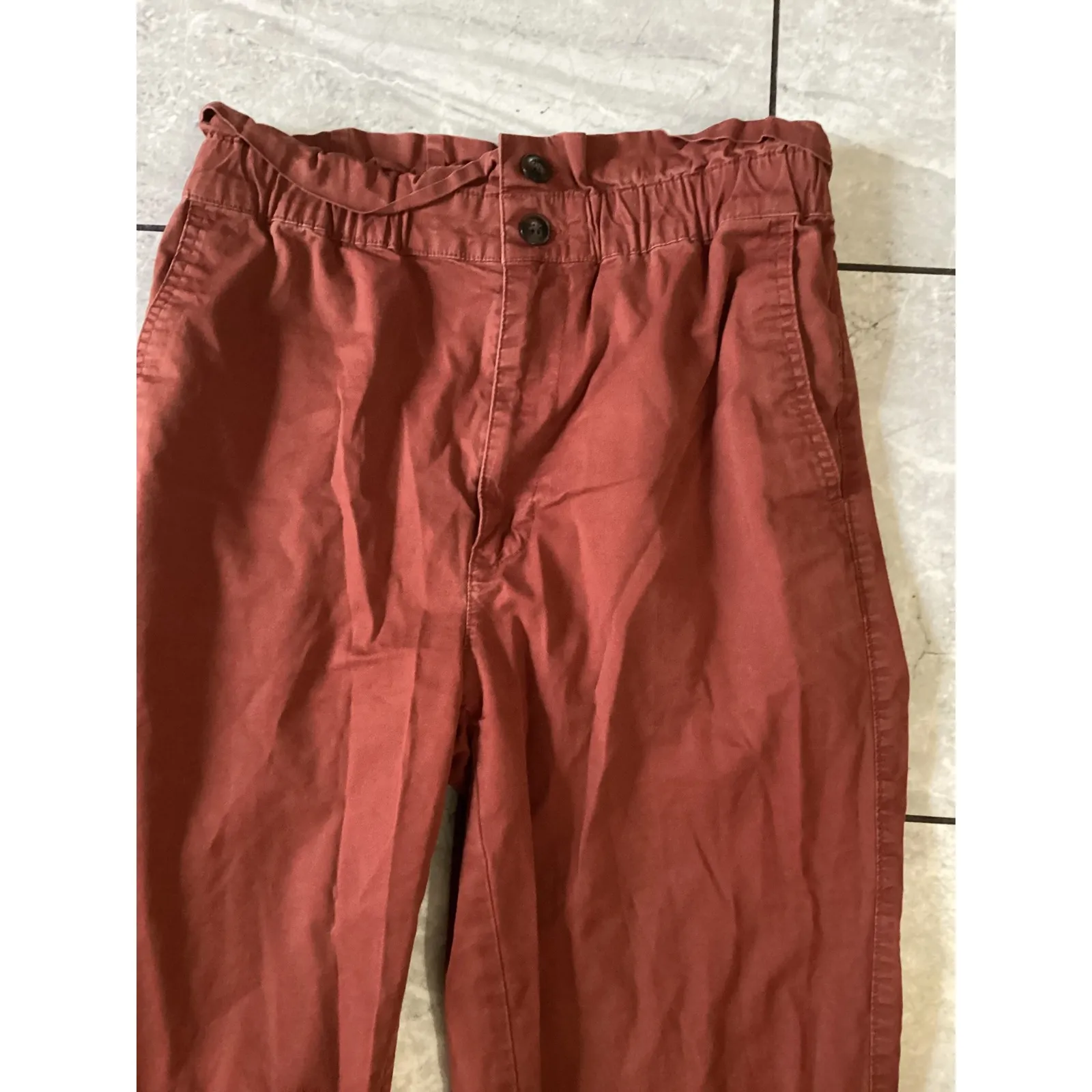 Madewell High Rise Paperbag Waist Cropped Pants Rust Red Size 2 - Image 3