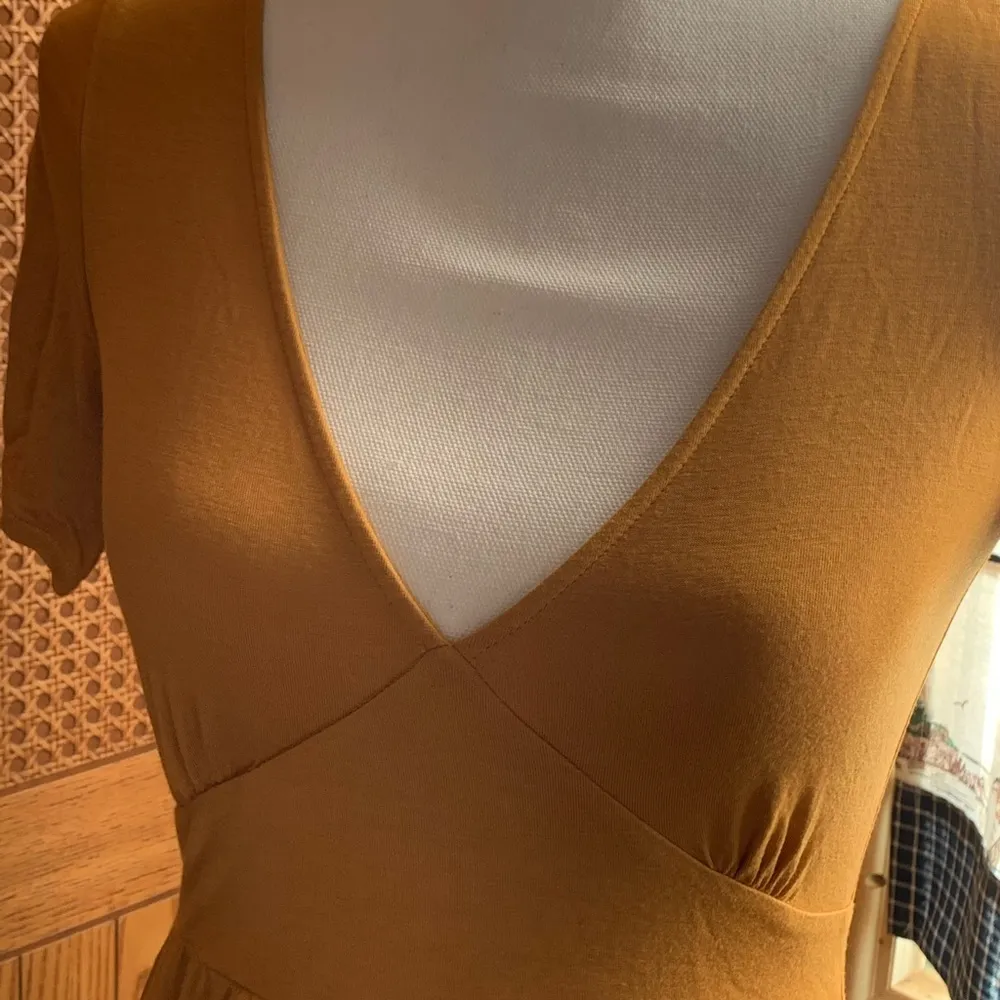 Forever 21 Mustard Yellow Dress - Image 9