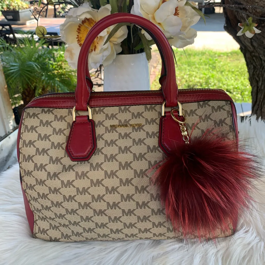 Michael Kors  Mercer Medium Duffle Satchel Handbag Natural Tan Cherry Red - Image 2