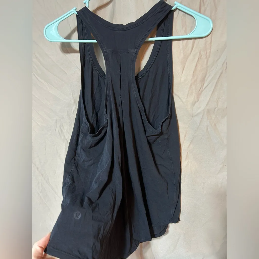 Lululemon tank top - Image 2
