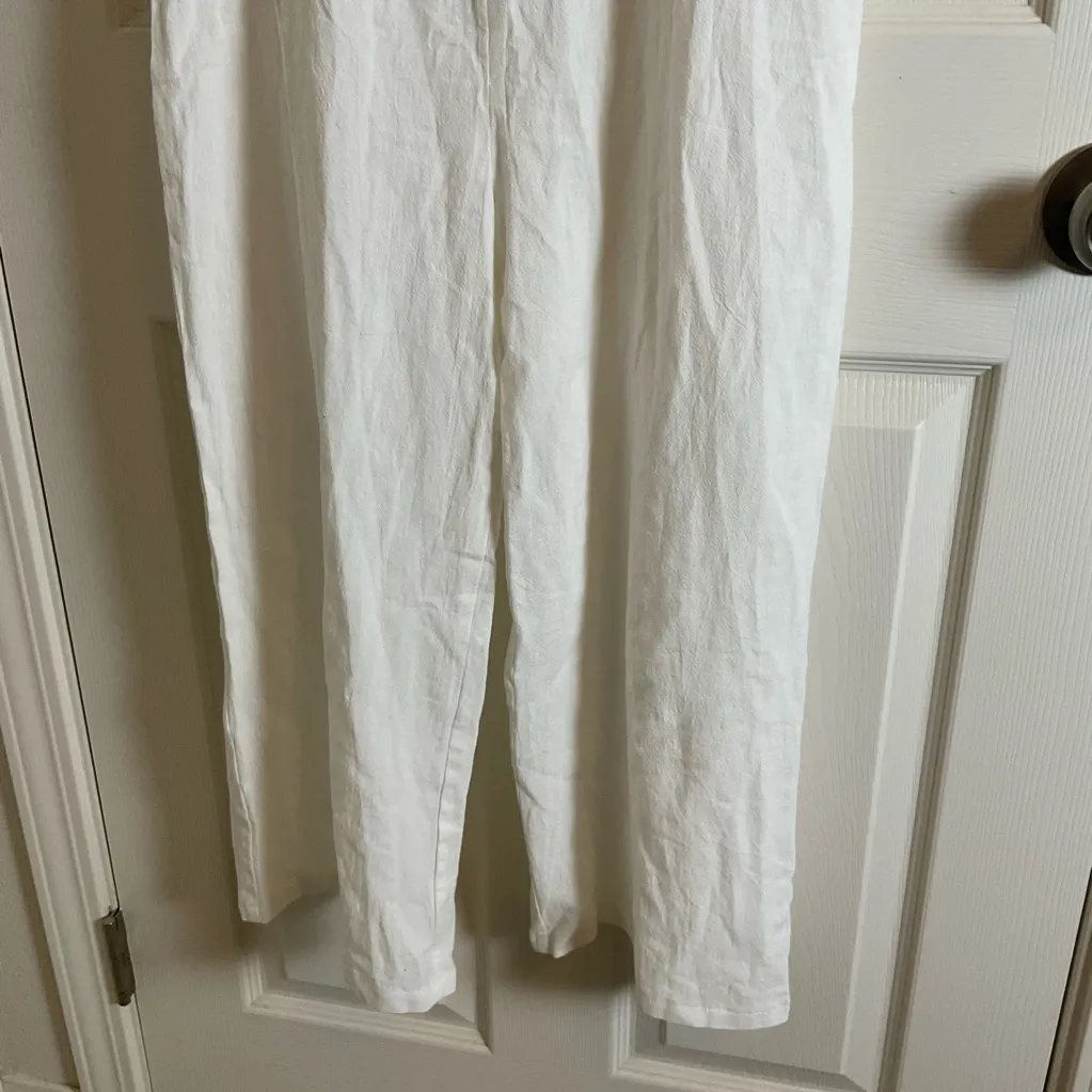 Nasty Gal White Button-Front Woman’s Jumpsuit size 6 - Image 6