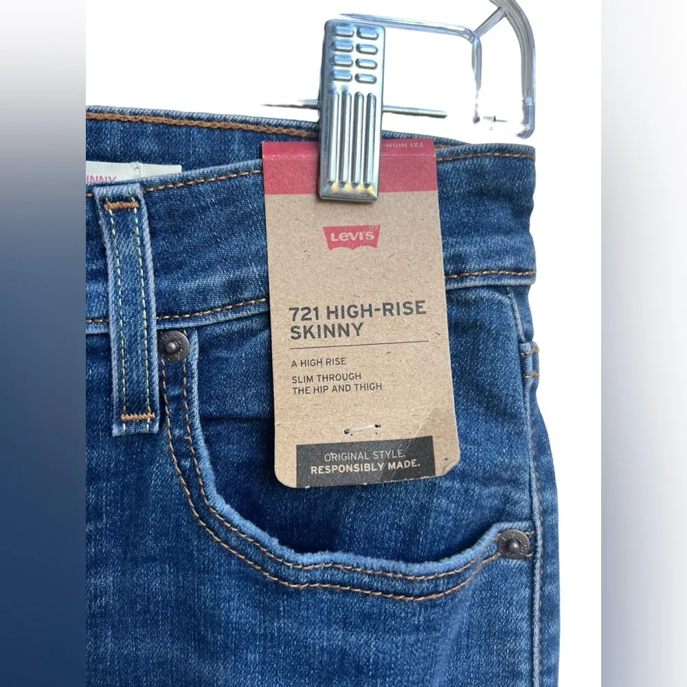 Levi’s 721‎ High Rise Skinny Distressed Women’s Jeans Size 00 Short. New! - Image 7