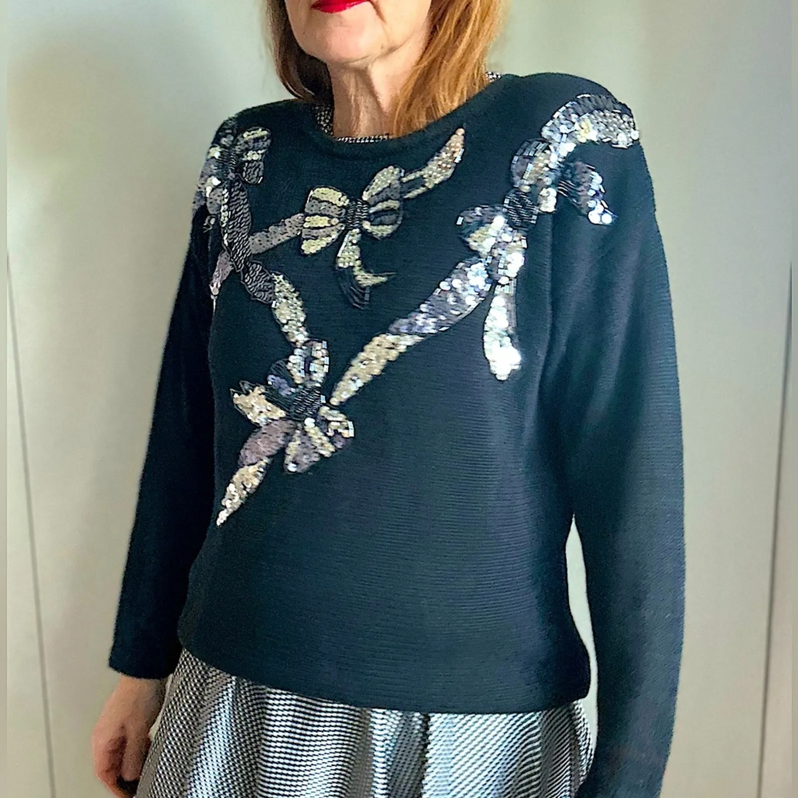 Womens Vintage 80s Sweater Sequin Bow Details Black Silver Size large Party - Image 5