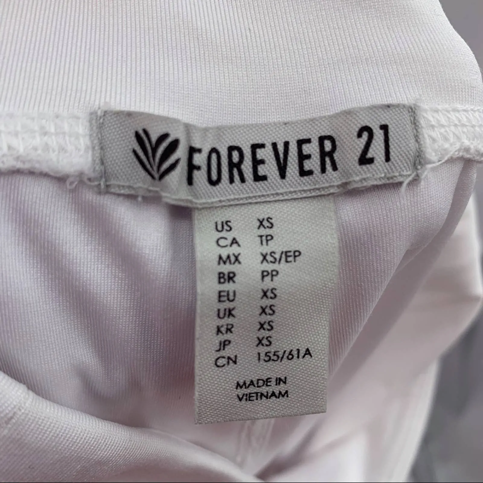 Forever 21 white side lace activewear‎ legging XS - Image 4