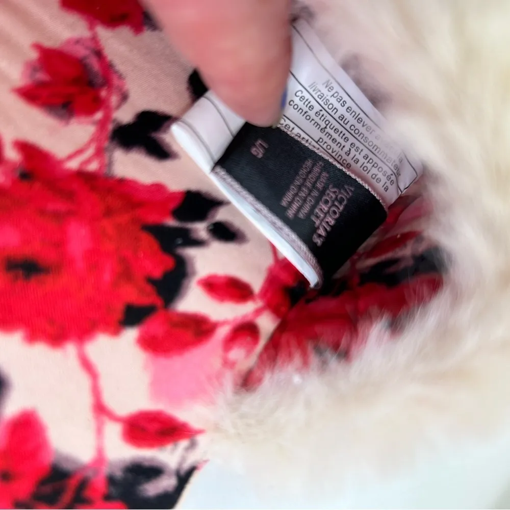 VS Victoria Secret Signature Satin Pink White Floral Beige Fur Slippers Large - Image 3