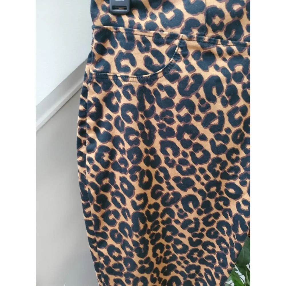 Terra & Sky Brown Leopard Print Casual Flat Front High Rise Skinny Pants Size 2X - Image 2