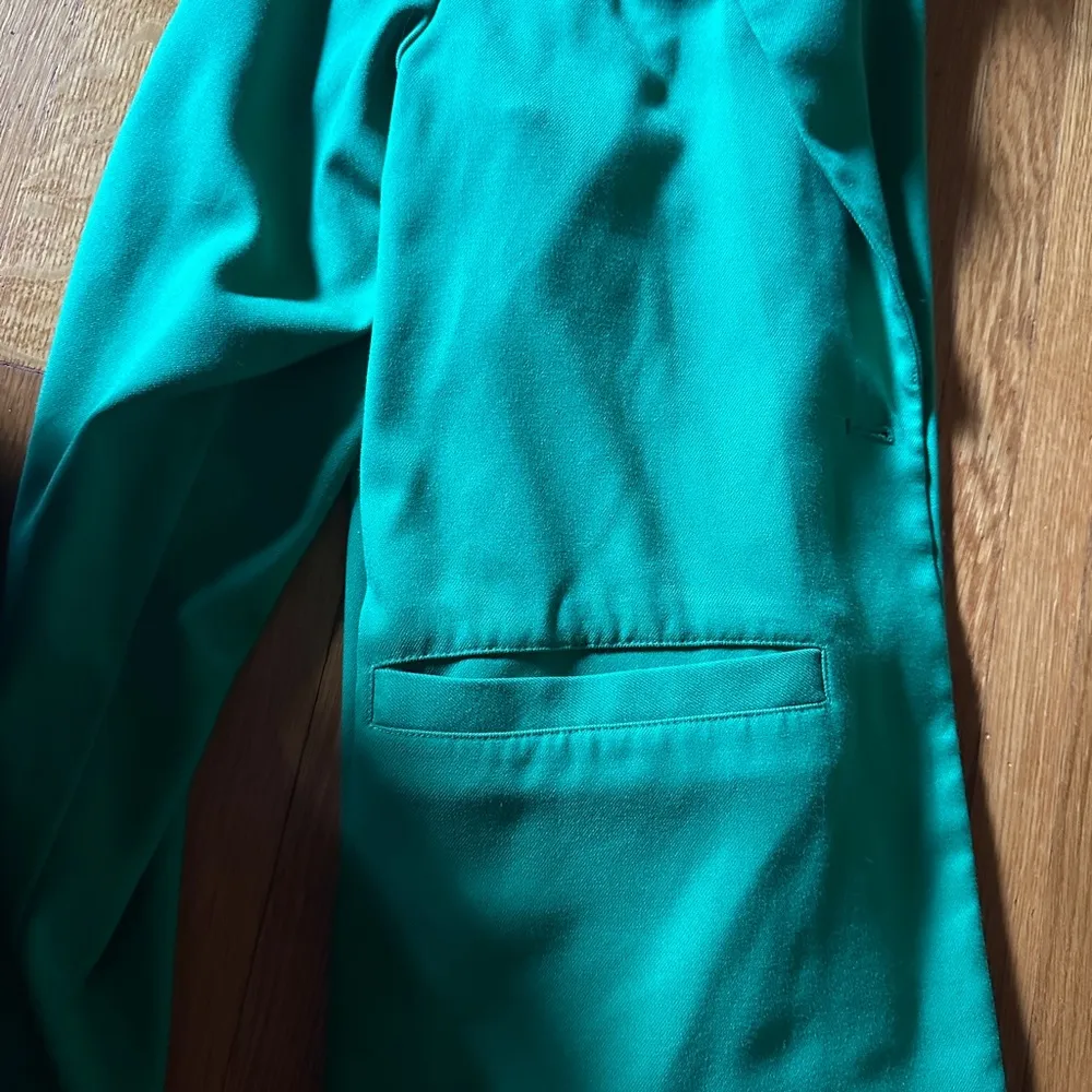 Monki  Kelly Green oversized blazer and skirt suit set, size S - Image 9