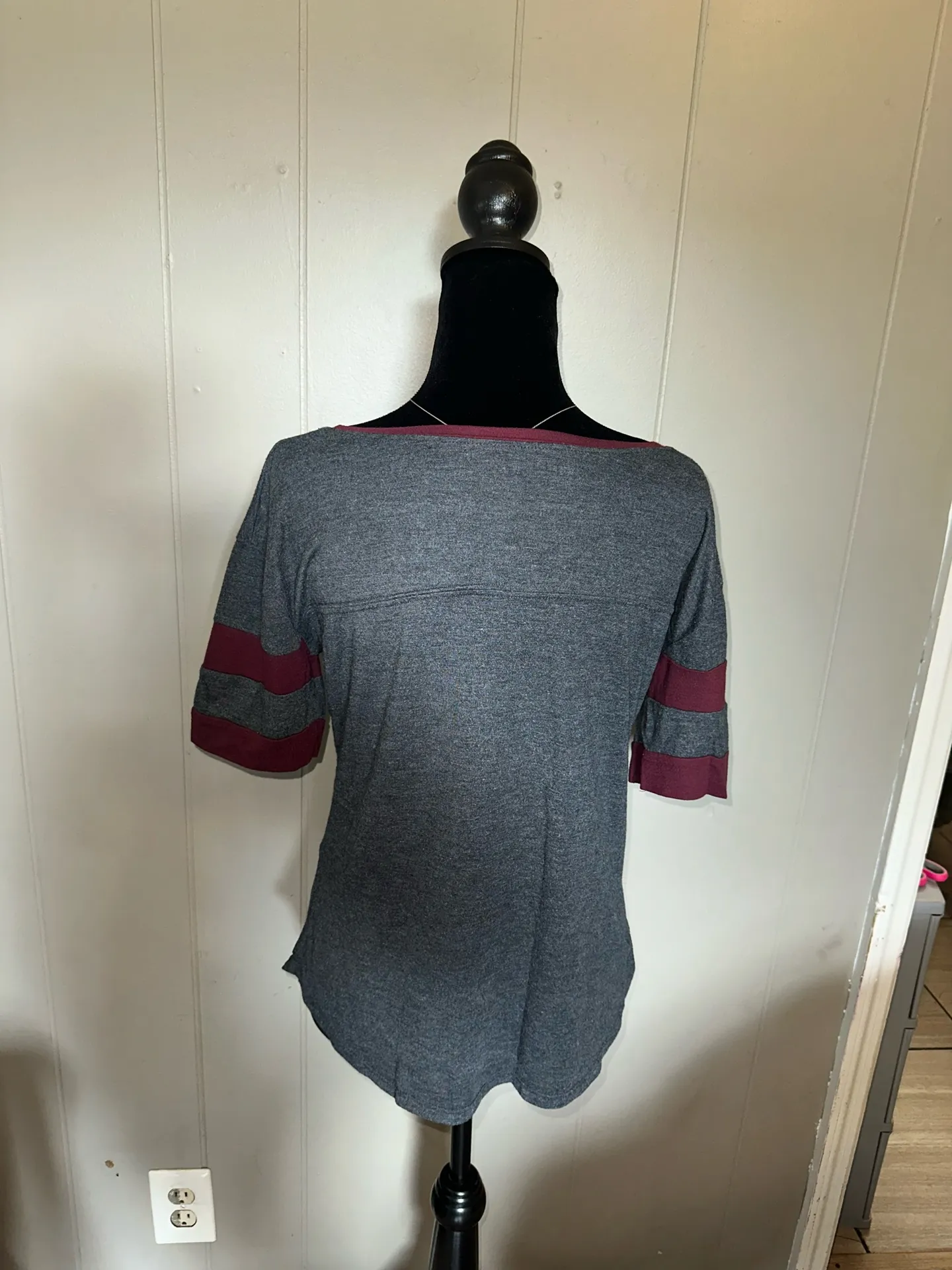 Sirens and Dolls top Gray - Image 2