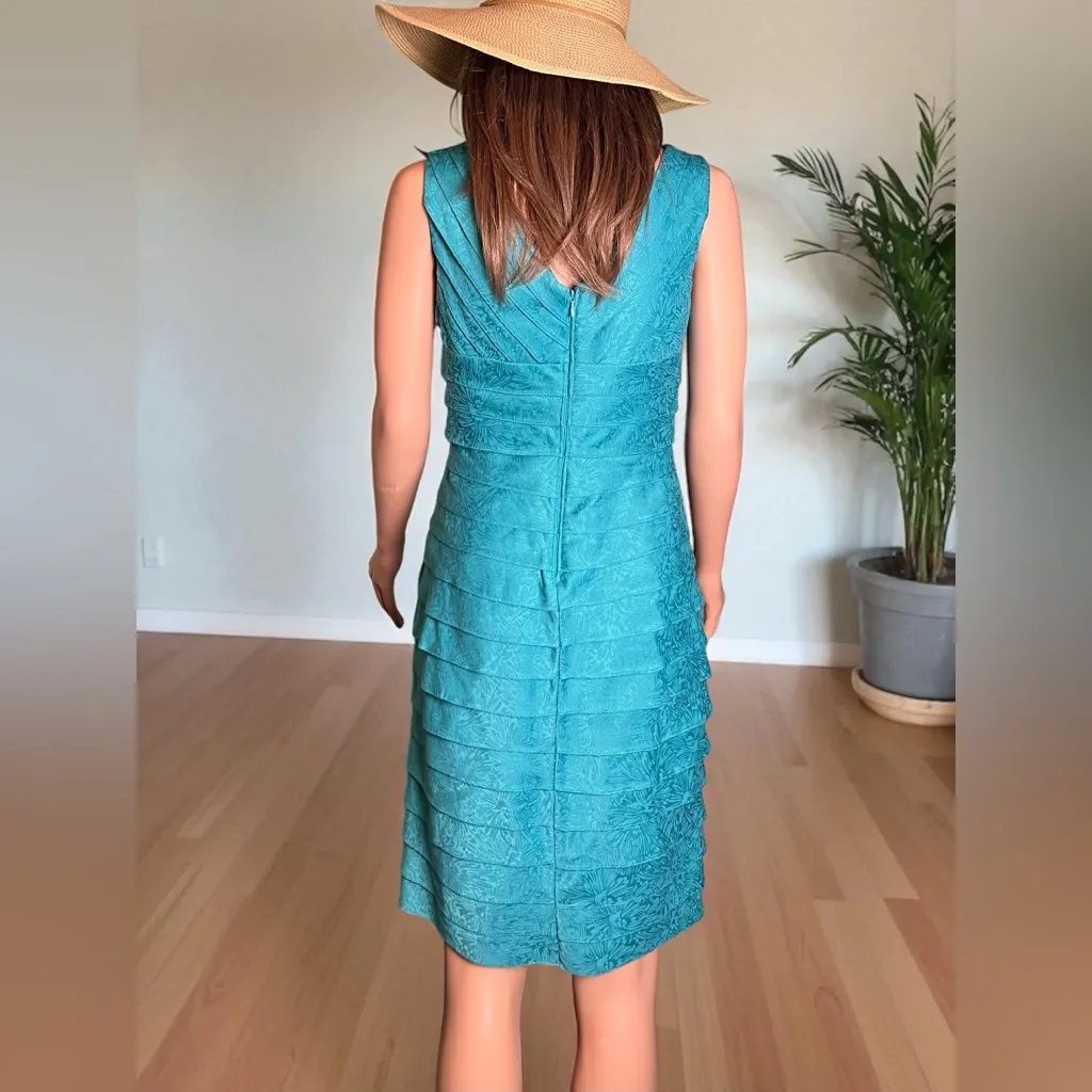 Adrianna Papell ~ Shutter Pleat Sleeveless Shift Dress ~ Teal Size 4 - Image 4
