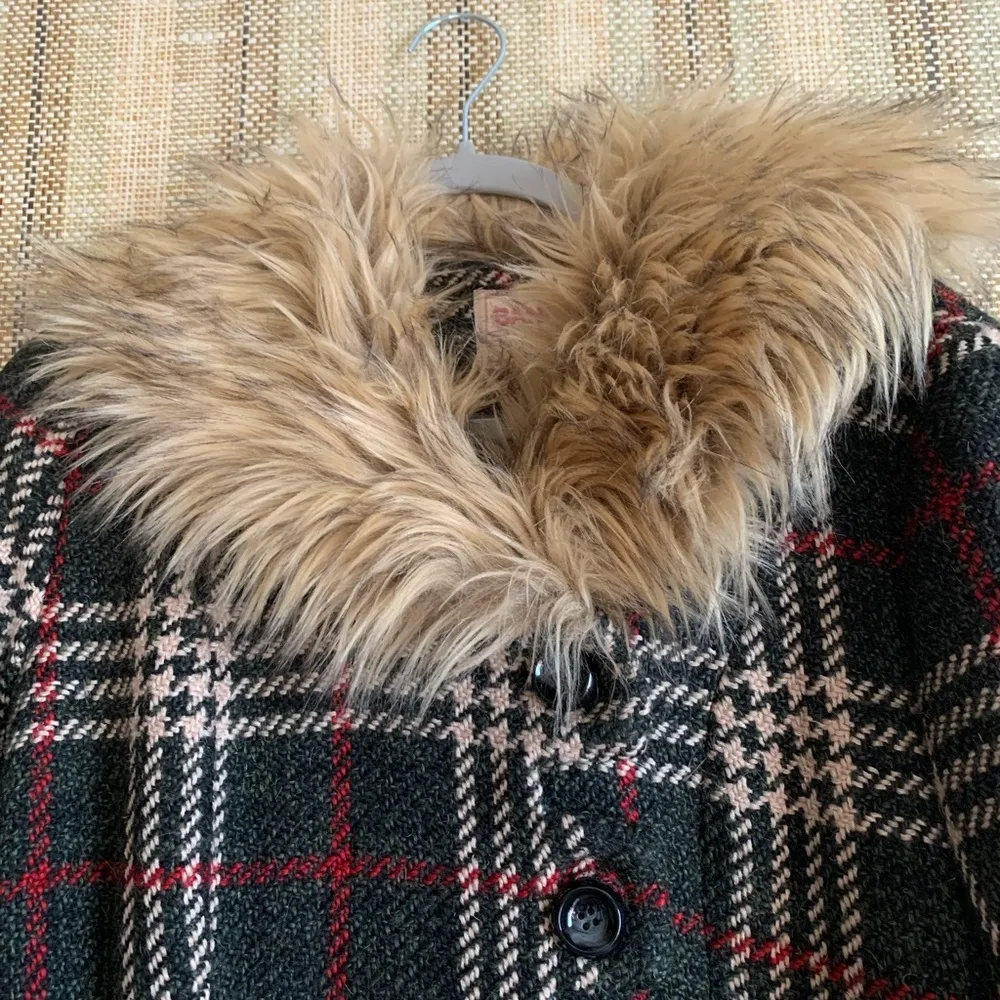 Vintage BANNED Plaid Faux Fur Trim Trench Coat Jacket Chic Fashion Designer Red Size L - Image 3