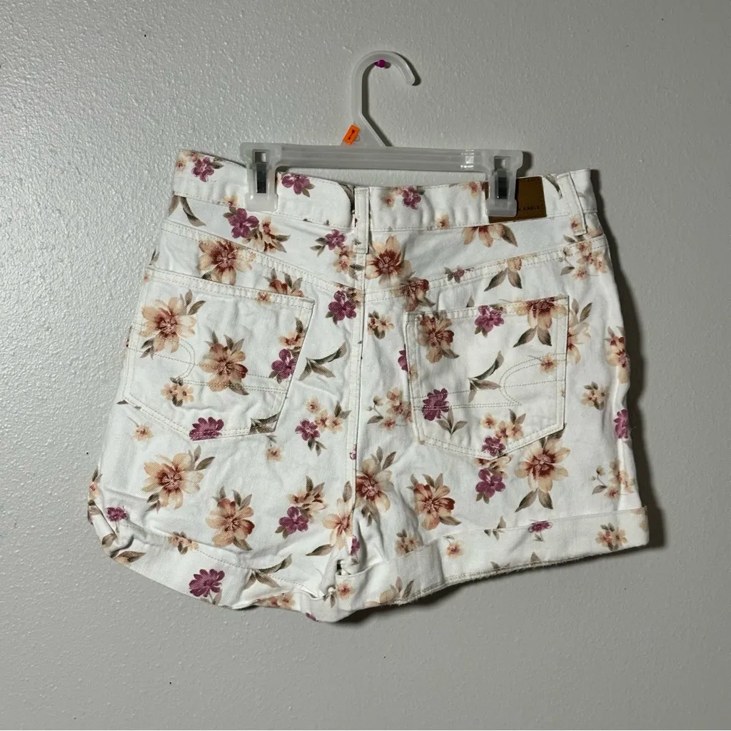 American Eagle White Denim Floral Print Women's Casual Mom Shorts size 8 - Image 3