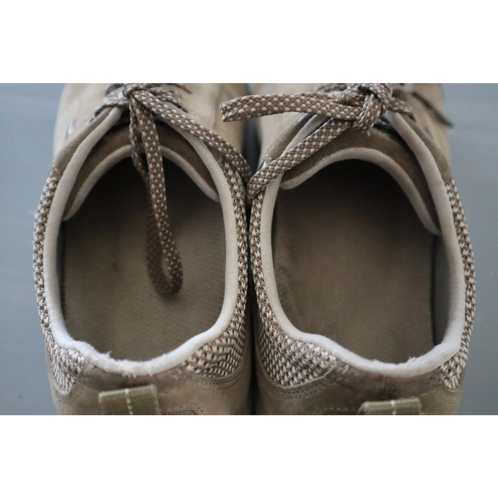 Dansko Paisley Walnut Waterproof Outdoor Women's Sneaker size 39 - Image 3