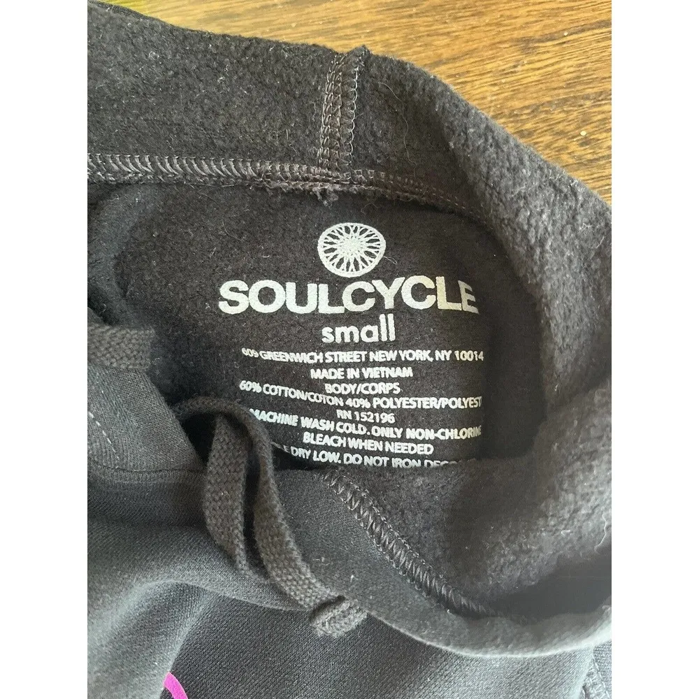 Soulcycle Black Spell Out Logo Lips Graphic Fleece Lined Hoodie Women’s Sz Small - Image 5