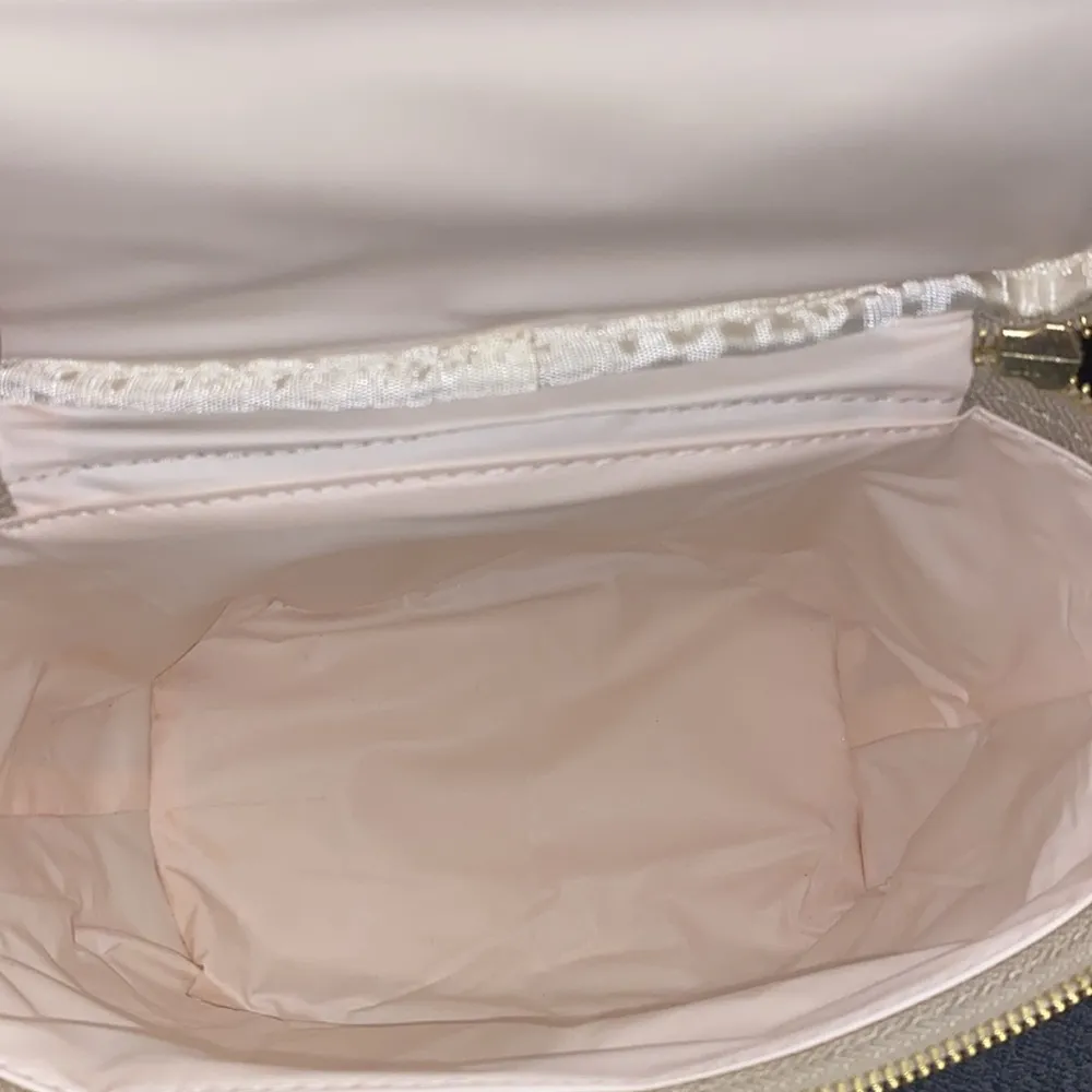 NWOT Kate Spade “Out to Lunch” Insulated Lunch Bag. - Image 5