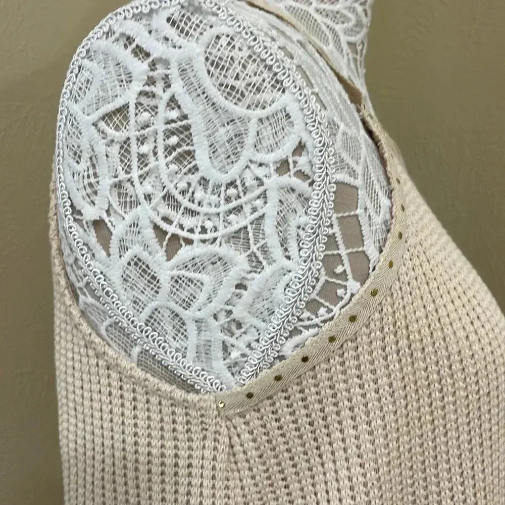 2/15 Cream knit top with gold studs - Image 4