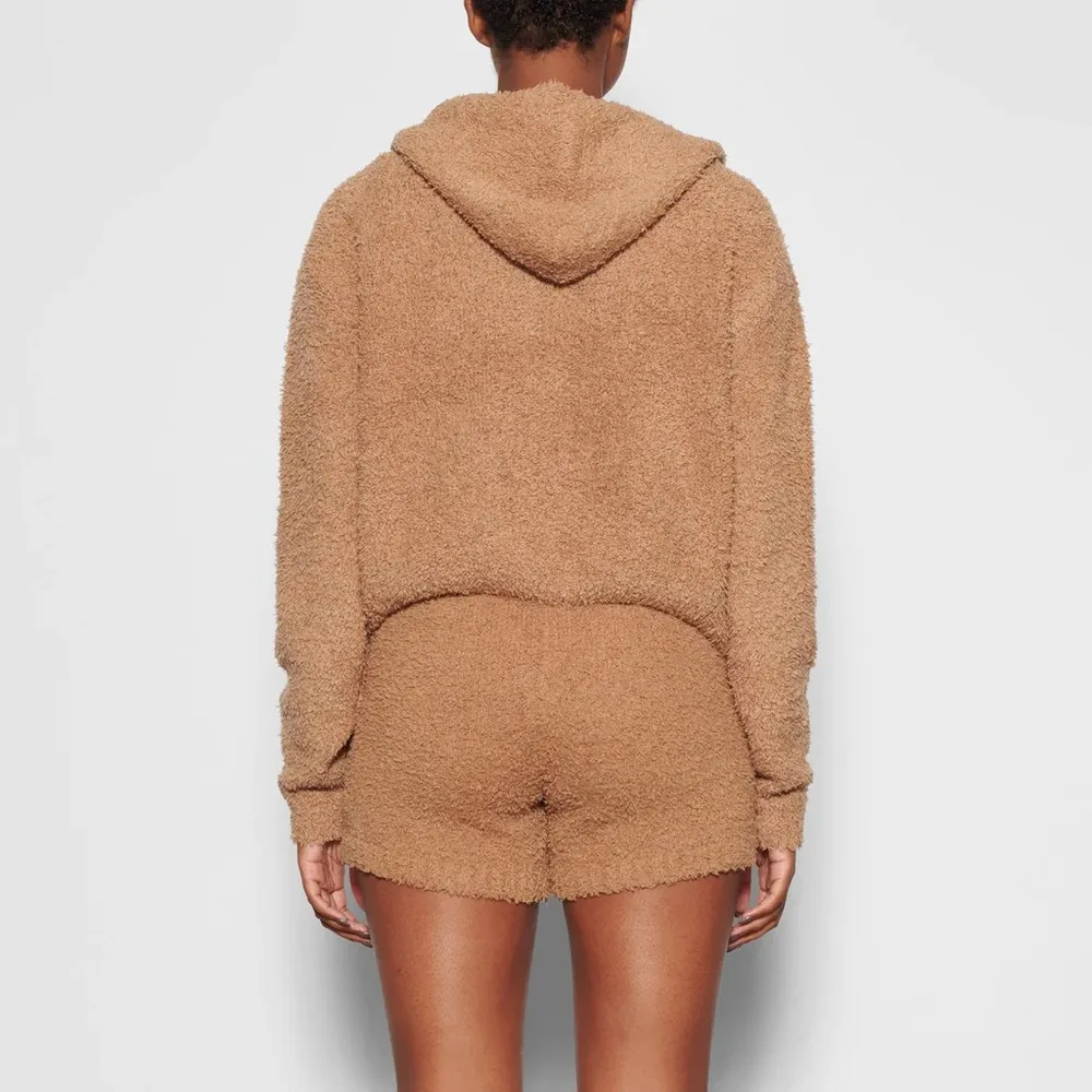 SKIMS Teddy Knit Zip Up CAMEL Hoodie size XXS/XS SOLD OUT ONLINE - Image 3