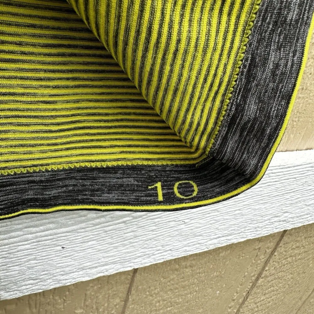 Lululemon Swiftly Tech 2.0 Shirt Women’s Size 10 We Are From Space Yellow - Image 7