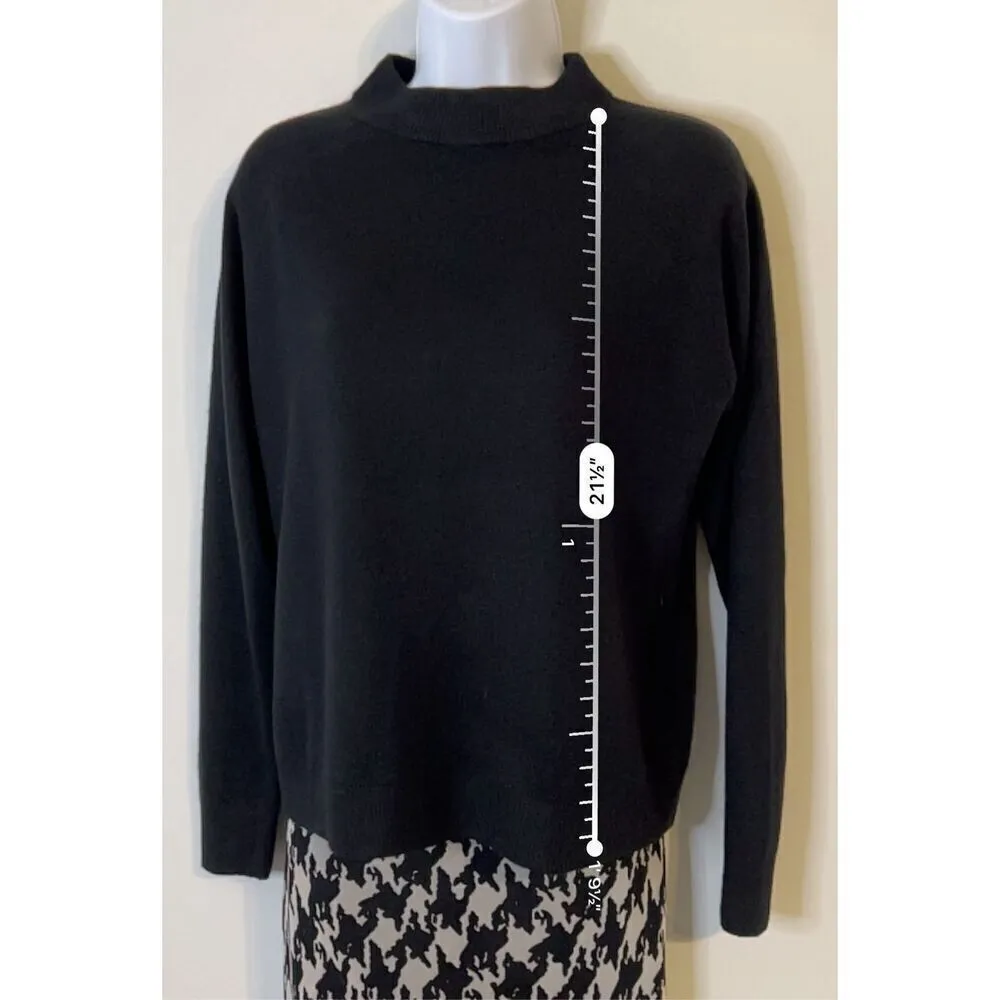 Women’s Black Lightweight Knit Sweater Mock Neck MEDIUM - Image 4