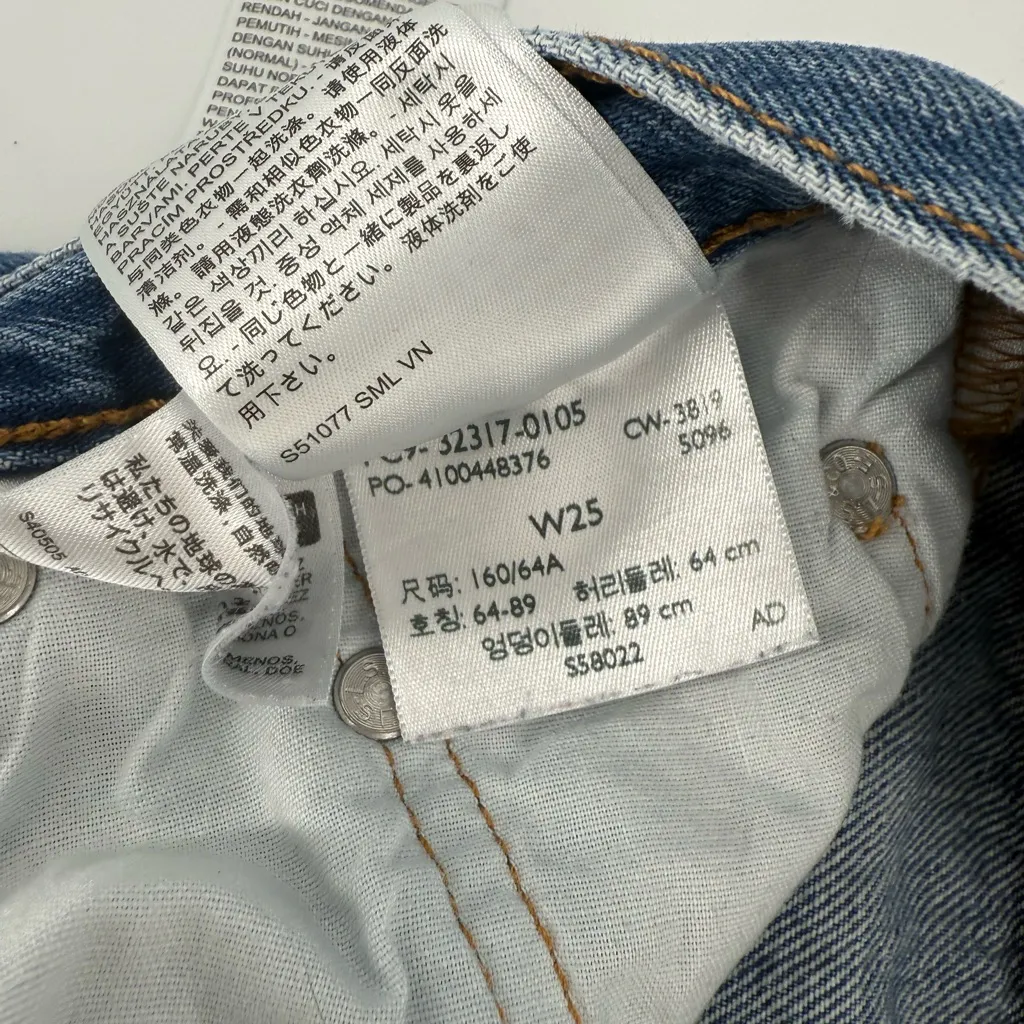 501 Buttonfly Levi's Levi Strauss Denim Blue Jean Shorts Waist Size 25 Button - Image 7