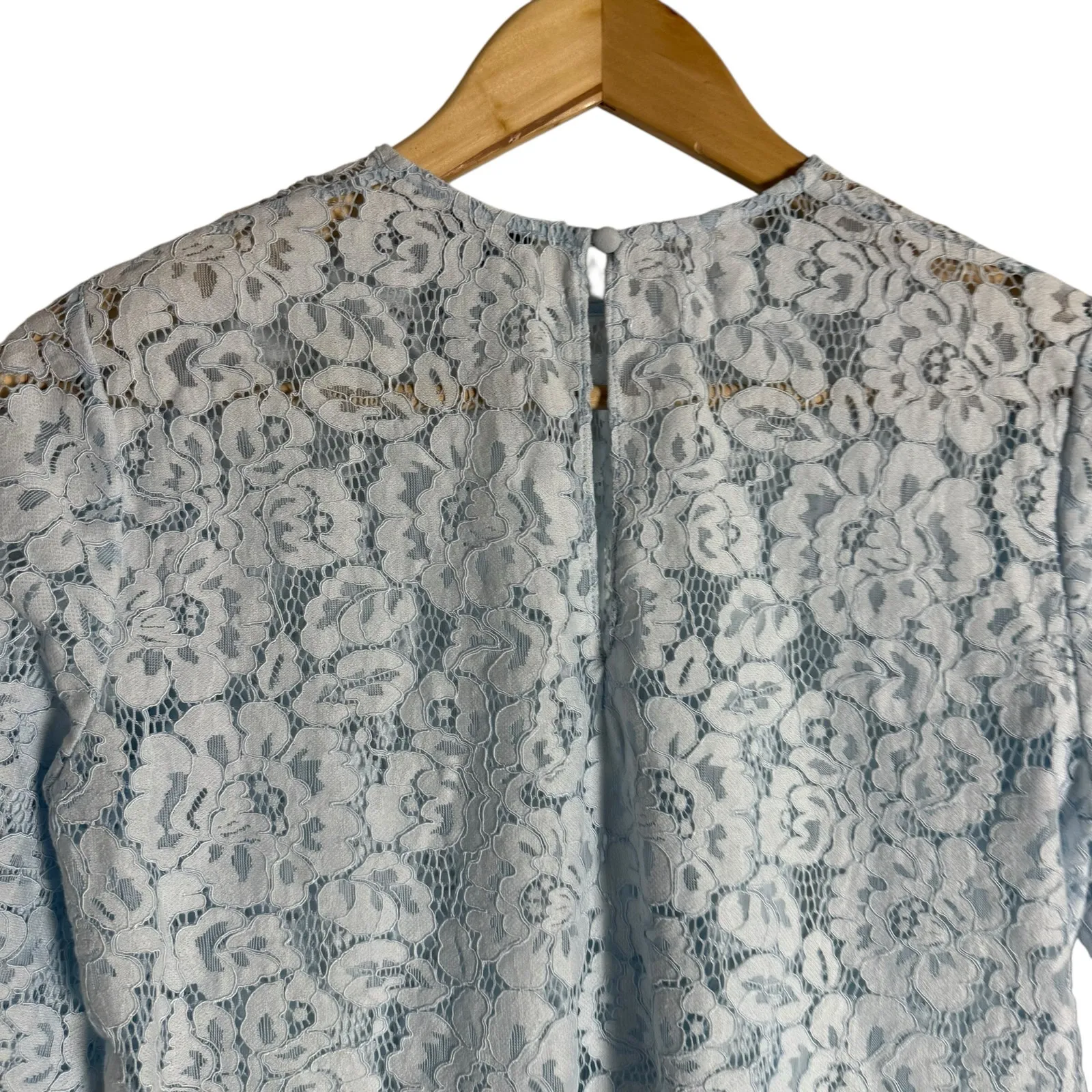 Barneys New York Baby Blue Floral Lace Long Sleeve Blouse Top Size 4 - Image 5