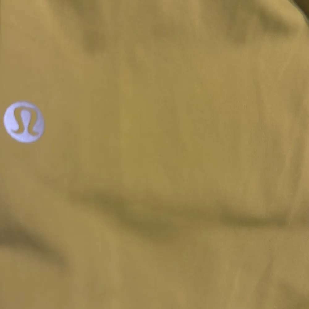 Lululemon cropp size 12 - Image 3