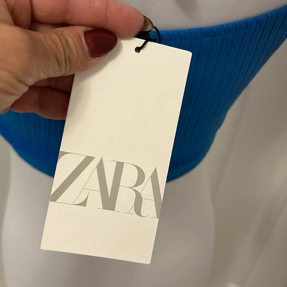 Zara Turquoise Ribbed Puff Sleeve Crop Top - Image 7