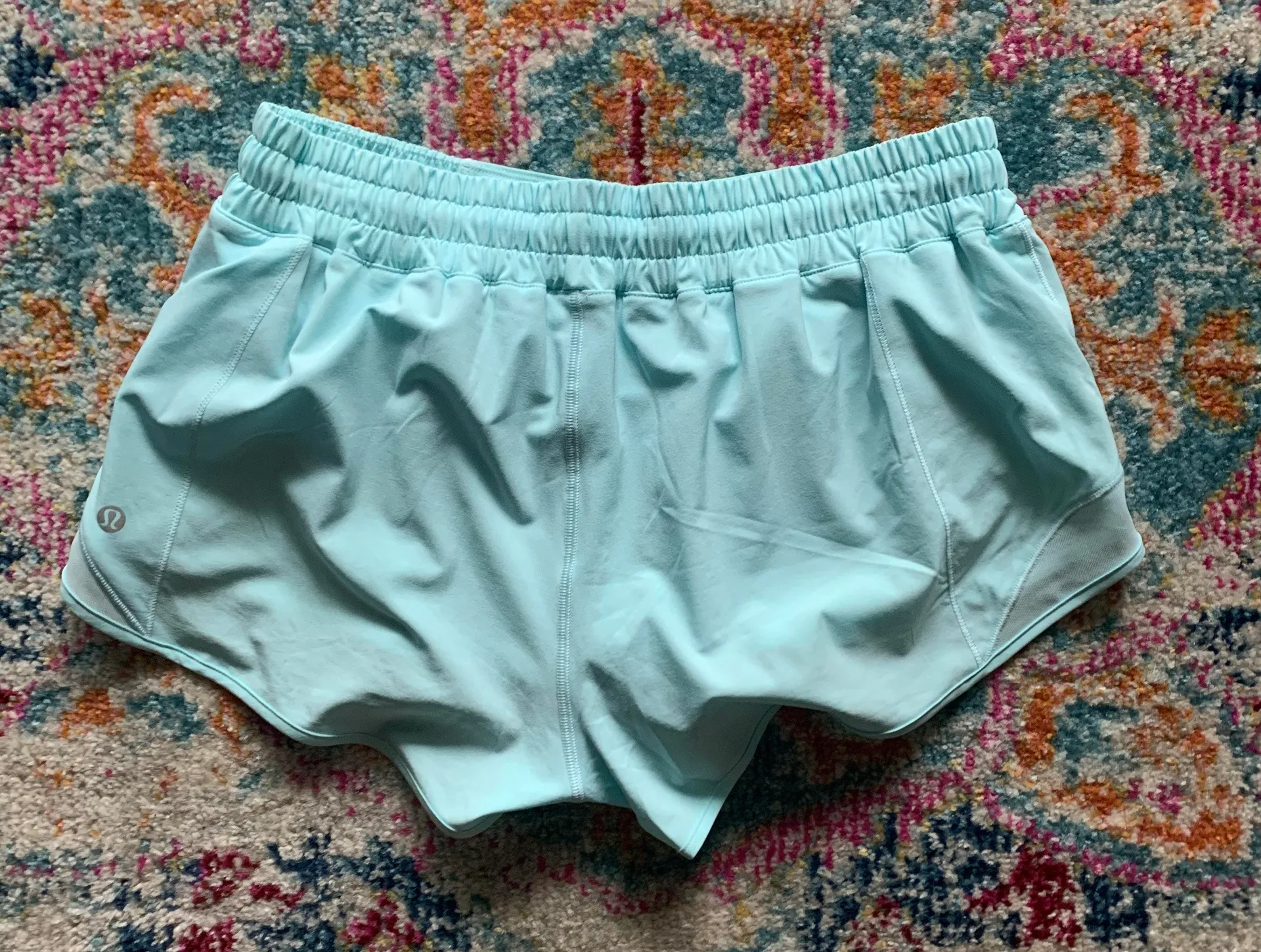 Lululemon Hotty Hot 2.5” - Sz. 10 - Image 2