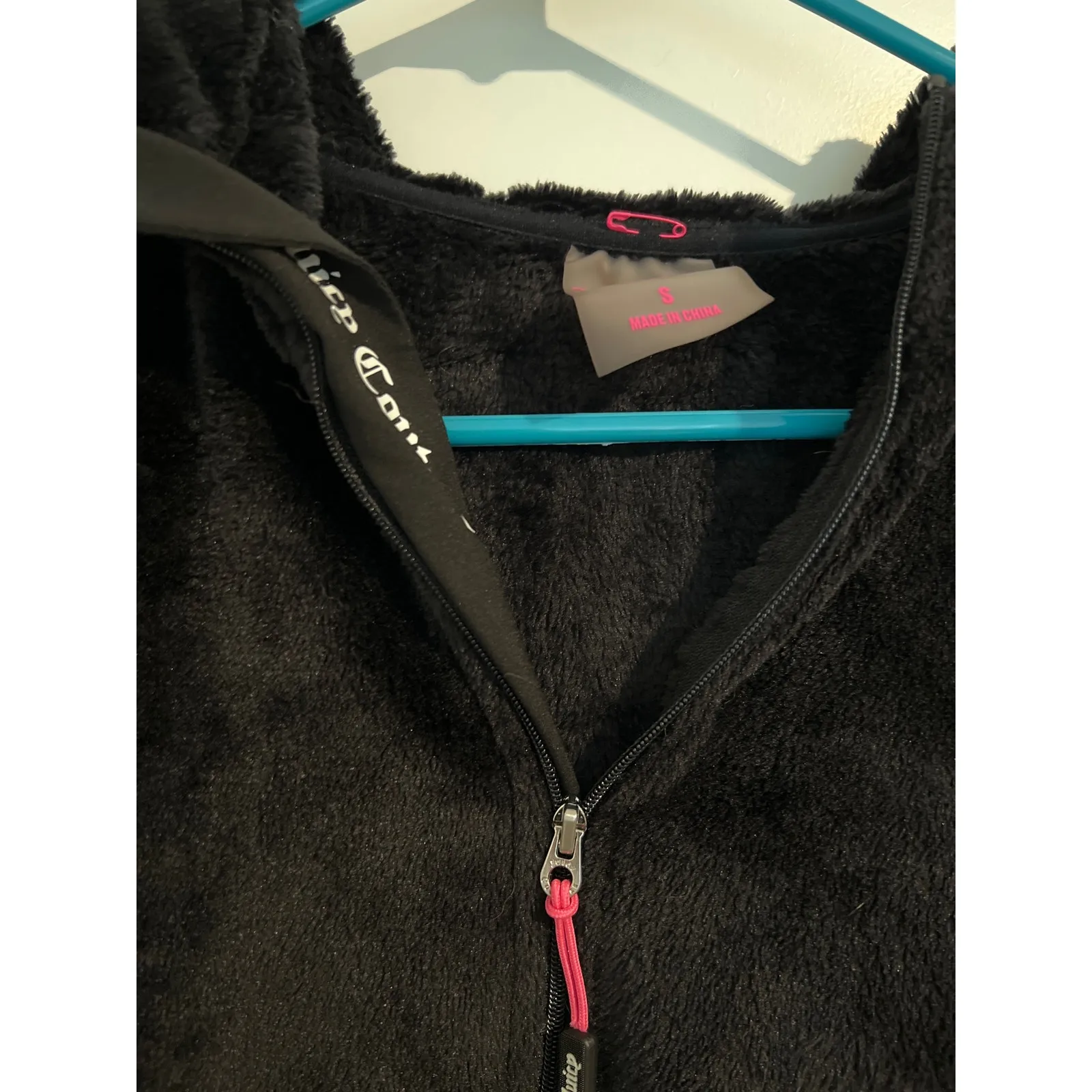 Juicy Couture  Fuzzy Black Jacket – Size Small - Image 5