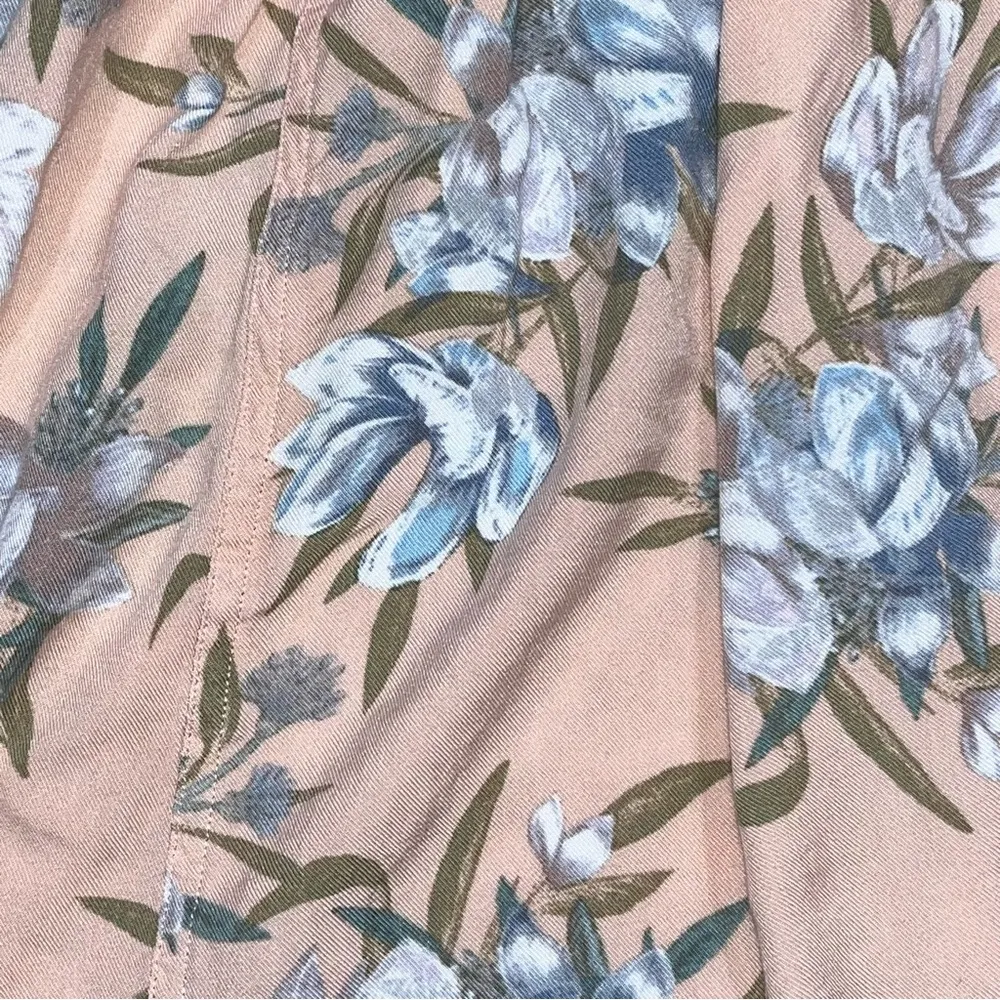 Aritzia Talula Short Sleeve Floral Dress - Image 7