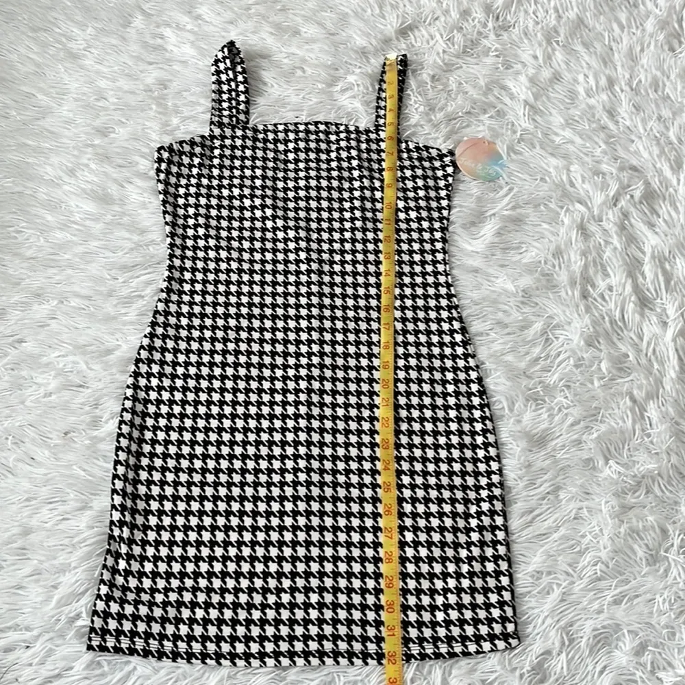 Joy & Jolie by Full circle black/white houndstooth sleeveless mini Dress Medium Black - Image 8