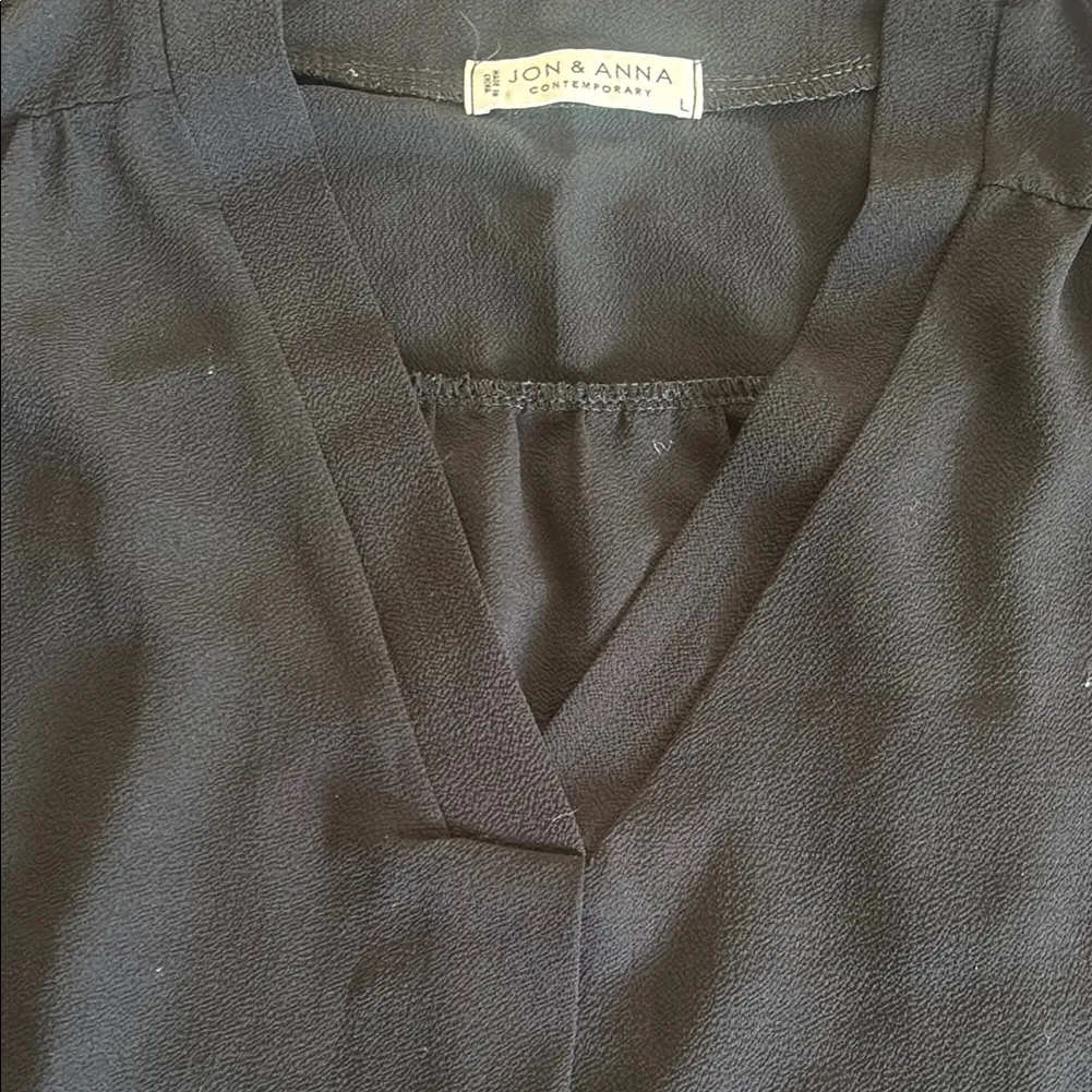 Jon & Anna Classic Black V-Neck Top - Image 3