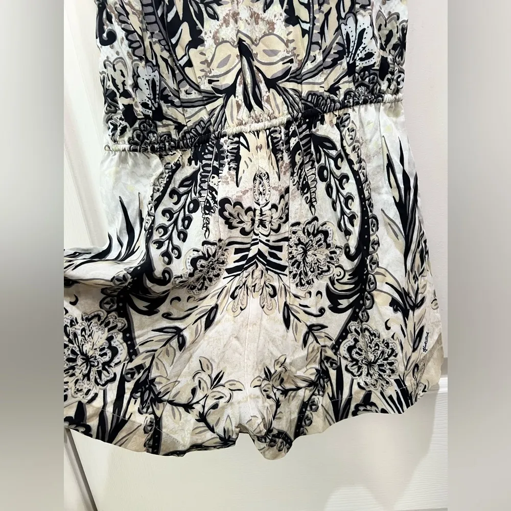 Hale Bob Geri Halter Romper. Size small NWT - Image 7